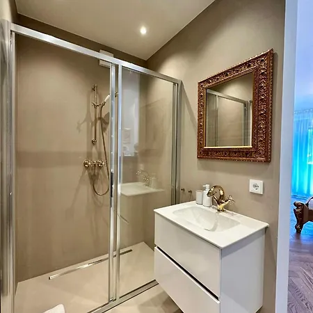 Sissis Paradies Mit Balkon & Flussblick- Alpenzeit Im Zentrum Mit Parkplatz Appartamento