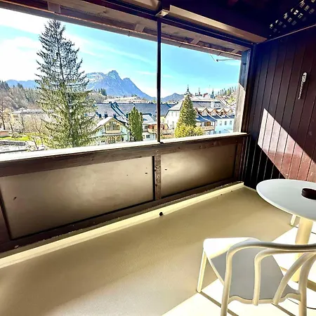 Sissis Paradies Mit Balkon Zur Traun - Alpenzeit Im Zentrum