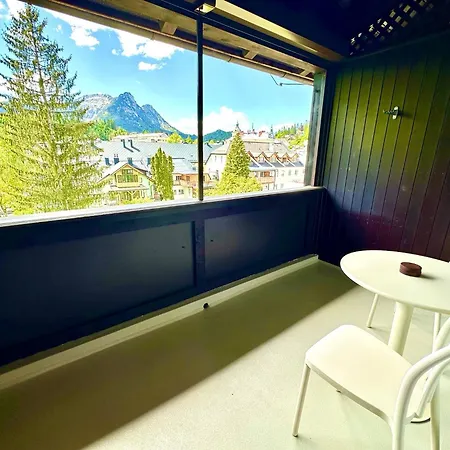 Sissis Paradies Mit Balkon & Flussblick- Alpenzeit Im Zentrum Mit Parkplatz