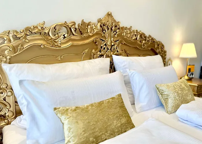 Appartement Sissis Paradies Mit Balkon & Flussblick- Alpenzeit Im Zentrum Mit Parkplatz Bad Aussee