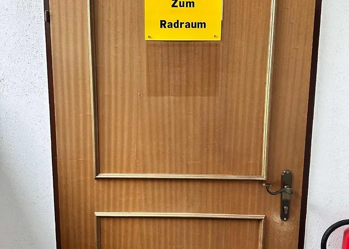 Sissis Paradies Mit Balkon & Flussblick- Alpenzeit Im Zentrum Mit Parkplatz Appartement Bad Aussee