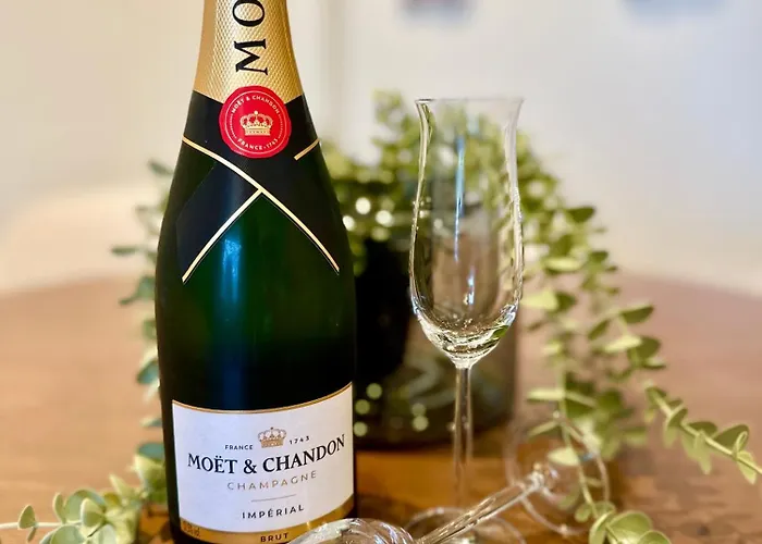 Appartement Sissis Paradies Mit Balkon & Flussblick- Alpenzeit Im Zentrum Mit Parkplatz